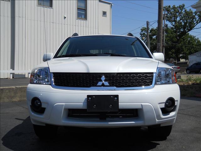 2011 Mitsubishi Endeavor for sale