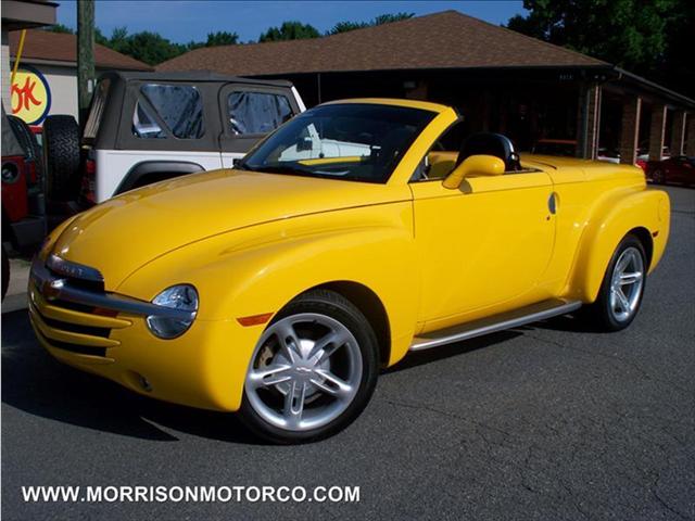 2004 Chevrolet SSR for sale
