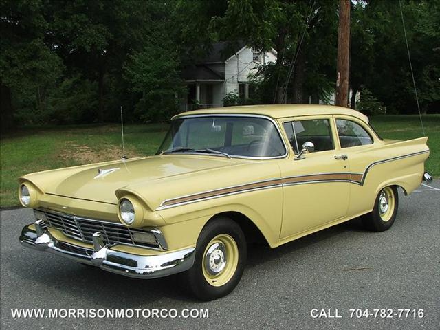 1957 FORD Custom 300 for sale
