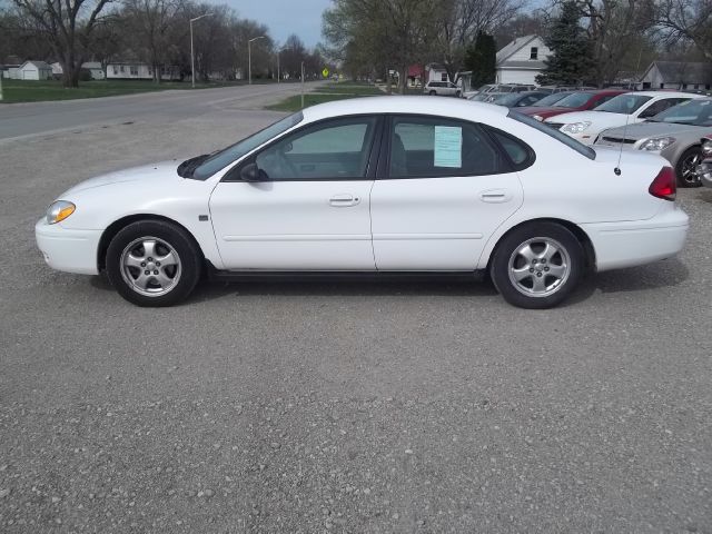 2004 Ford Taurus for sale