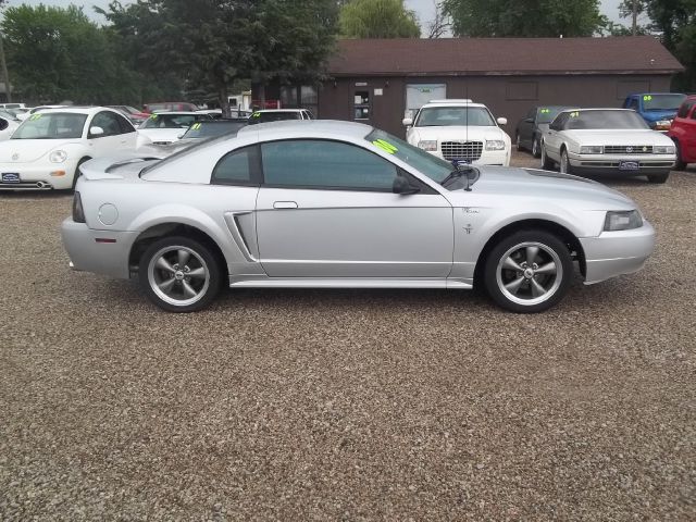 2000 Ford Mustang for sale