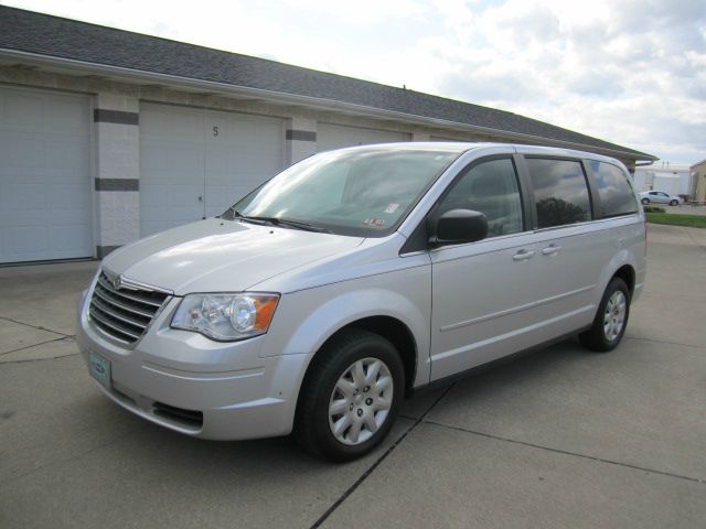 2010 Chrysler Town & Country