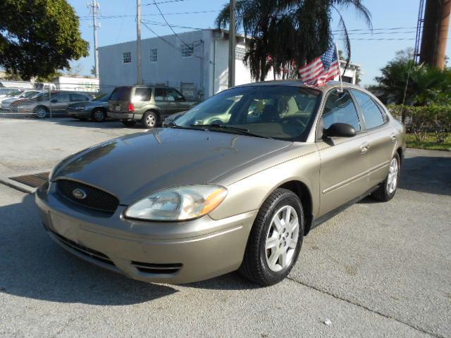 2004 Ford Taurus for sale