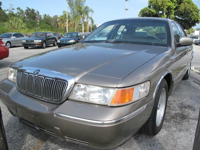 2001 Mercury Grand Marquis for sale