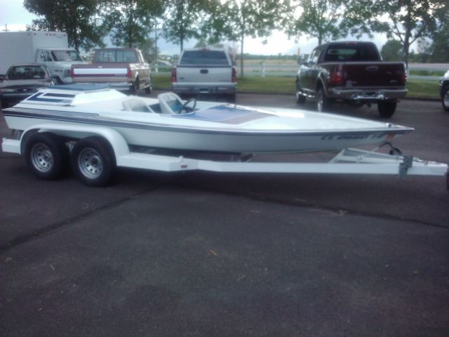 1980 Tahiti 18' Speed Boat for sale
