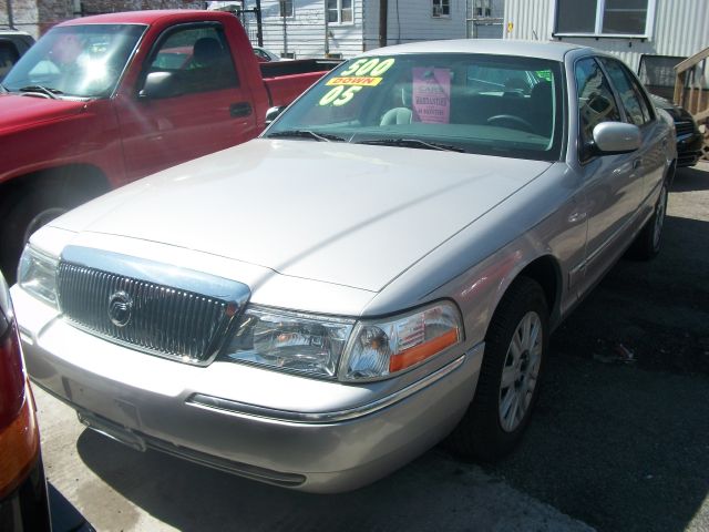 2005 Mercury Grand Marquis for sale