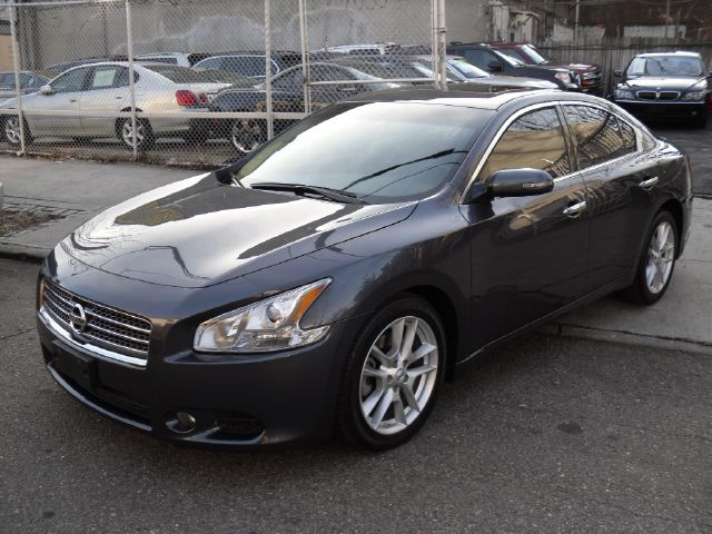 2010 Nissan Maxima for sale