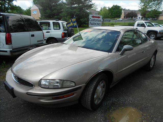 1995 Buick Riviera for sale
