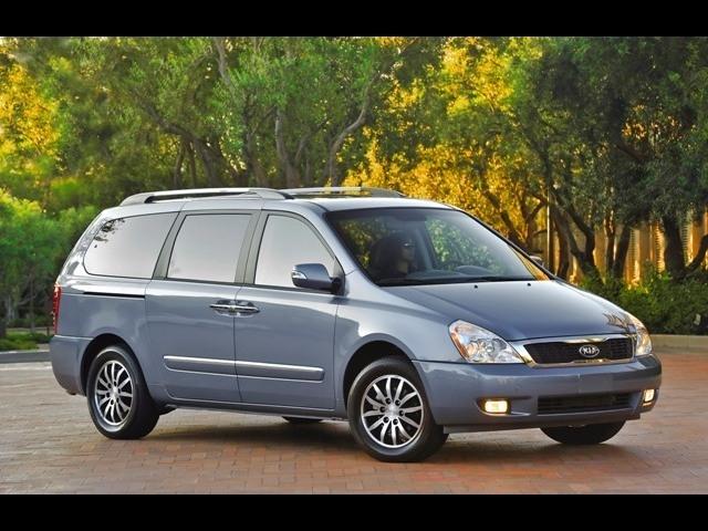 2012 Kia Sedona for sale