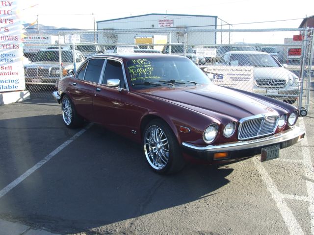 1985 Jaguar XJ6