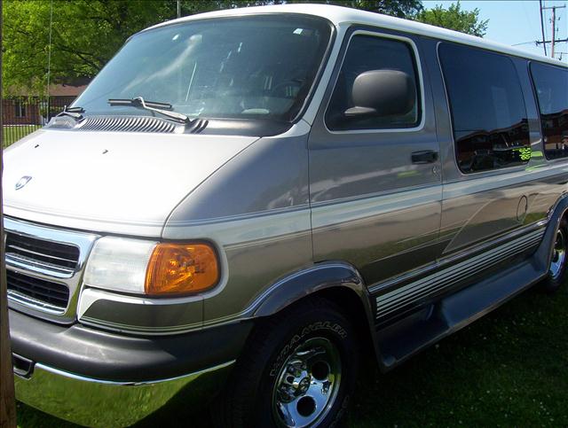 2001 Dodge Ram Van for sale