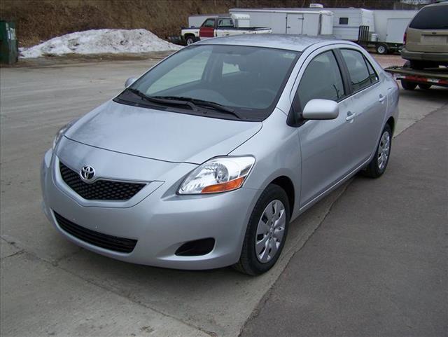 2010 Toyota Yaris for sale
