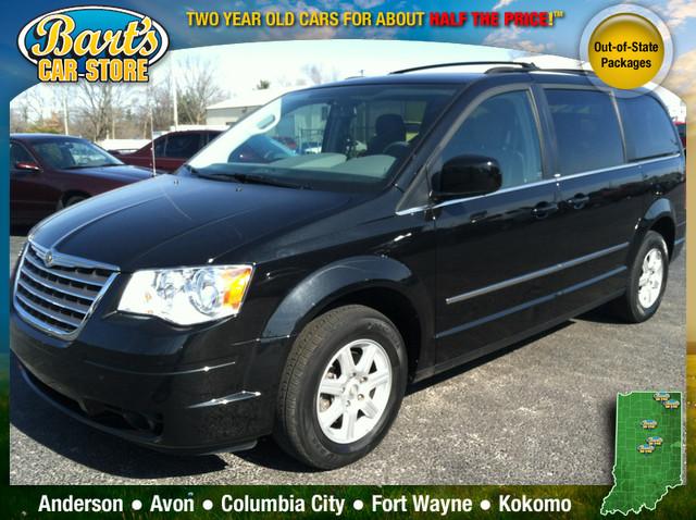 2010 Chrysler Town & Country for sale