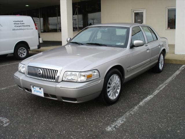 2011 Mercury Grand Marquis for sale