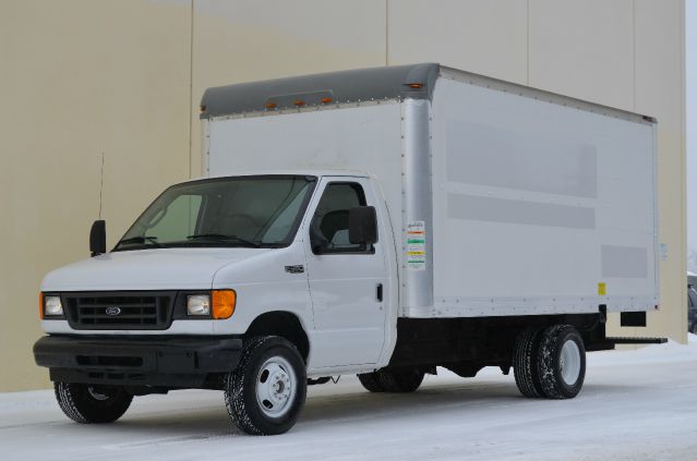 2005 Ford Econoline - Crystal Lake, IL