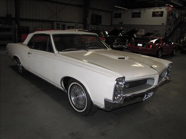 Pontiac 389 Engine. 1966 Pontiac GTO Convertible