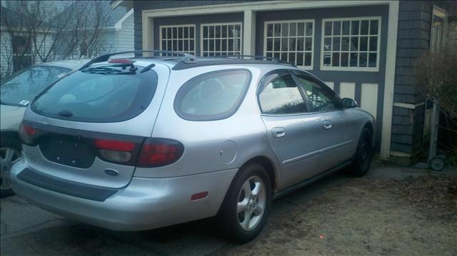 2000 Ford Taurus for sale