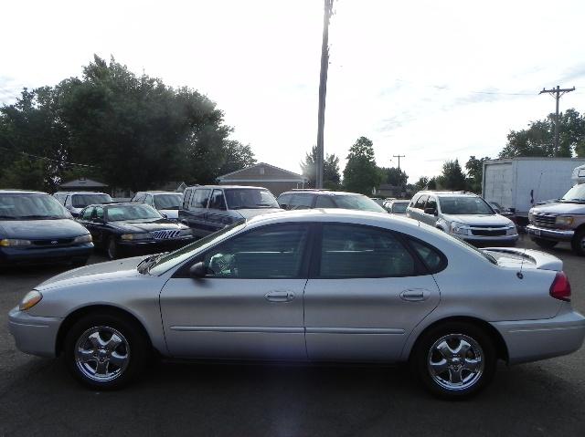 2004 Ford Taurus for sale