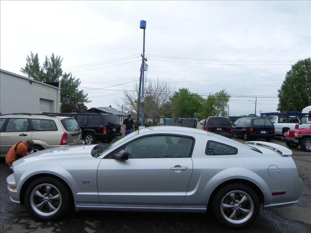 2006 Ford Mustang for sale