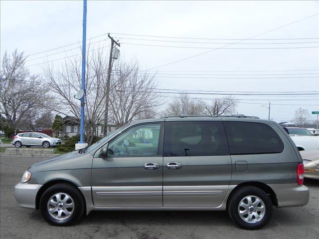2004 Kia Sedona for sale