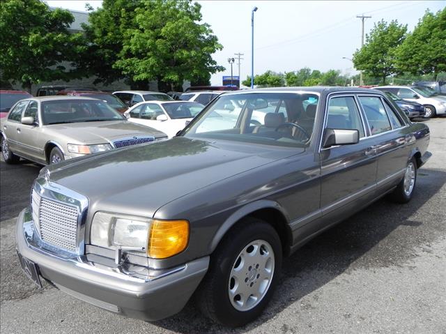 1987 Mercedes-Benz 560 for sale