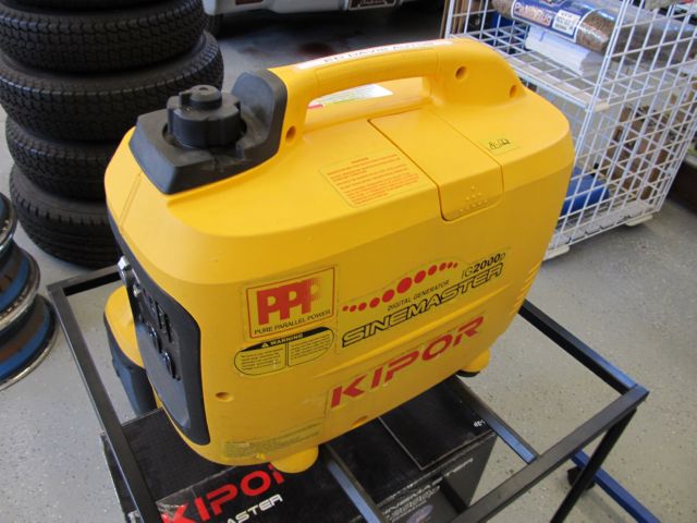 2012 KIPOR 2000 WATT GENERATOR for sale