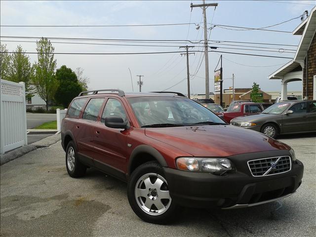 2001 Volvo V70 XC for sale