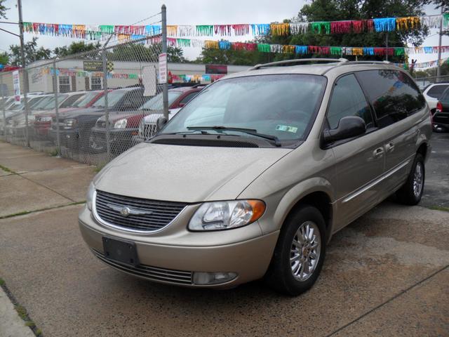 2002 Chrysler Town & Country for sale