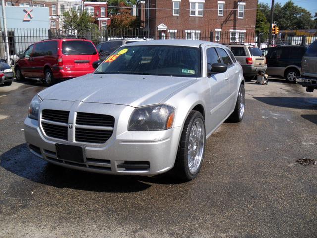 2005 Dodge Magnum