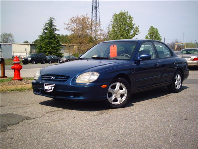 2000 Hyundai Sonata for sale