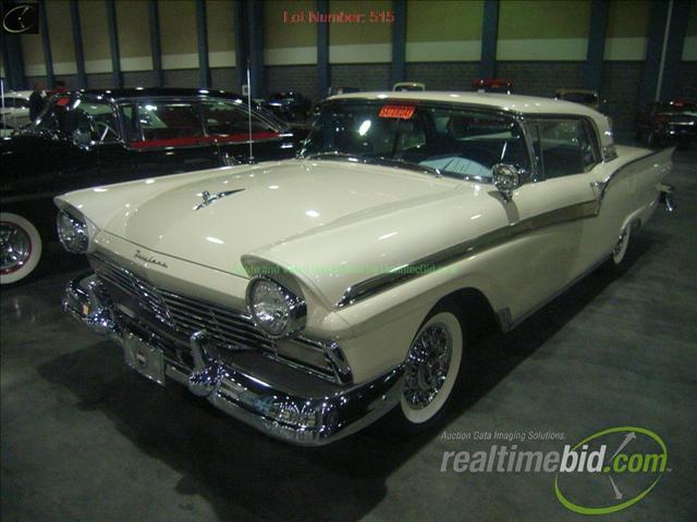 1957 FORD SKYLINER for sale