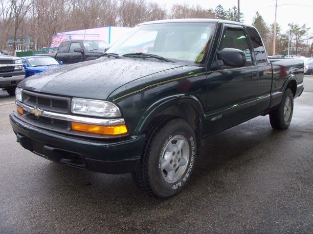 2002 Chevrolet S10 for sale