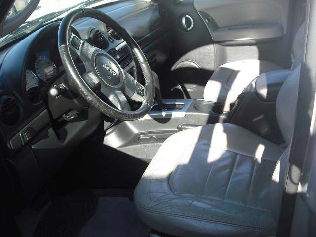 2003 Jeep Liberty