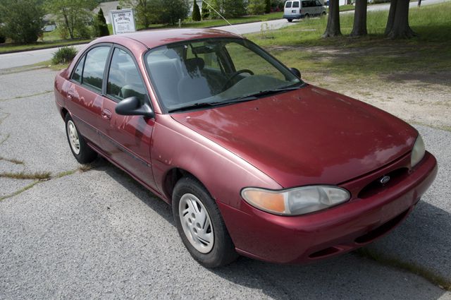 1999 Ford Escort