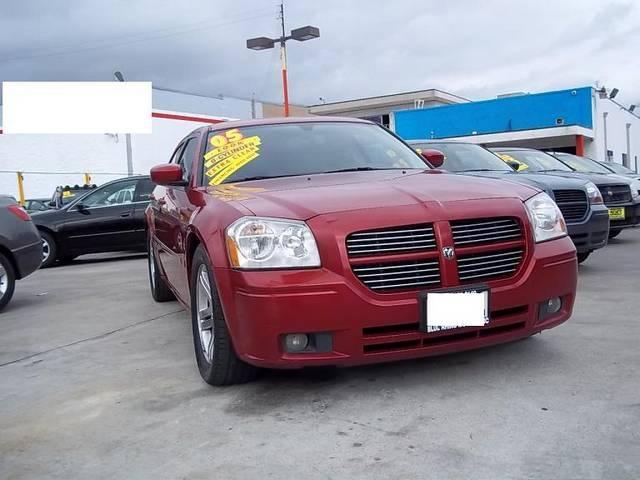 2005 Dodge Magnum for sale