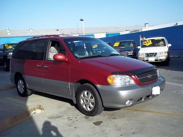 2005 Kia Sedona for sale
