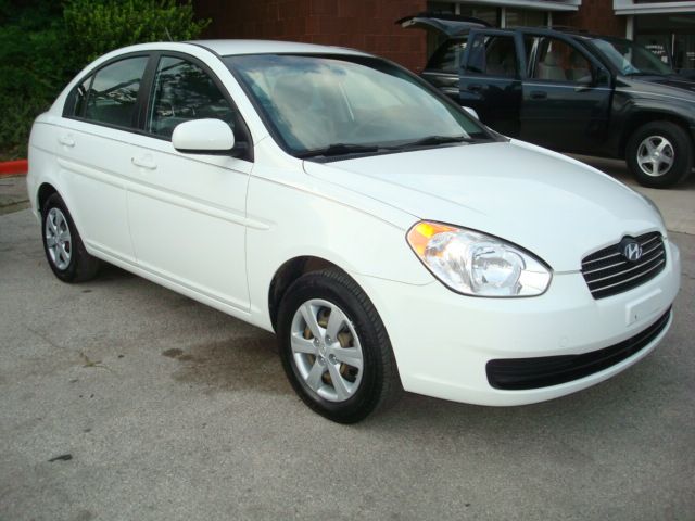 2010 Hyundai Accent for sale