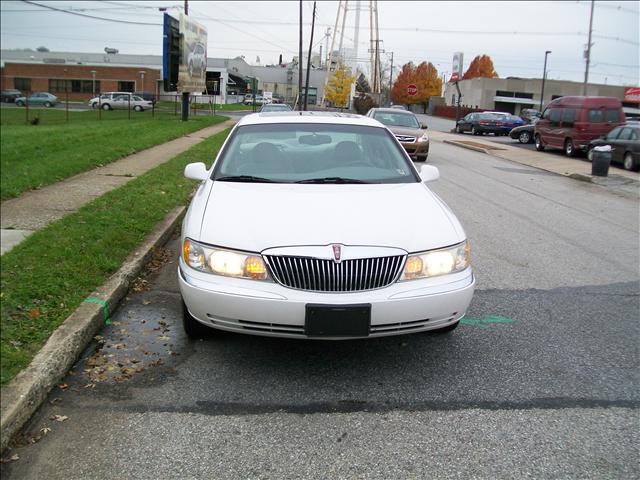 2001 Lincoln Continental
