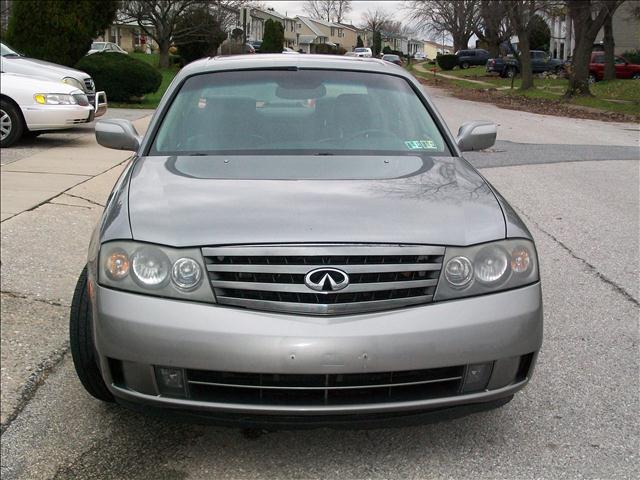 2003 Infiniti M45