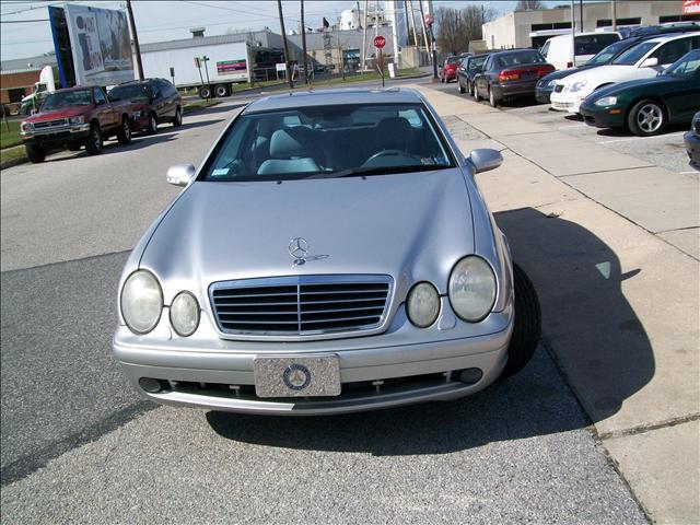 2002 Mercedes-Benz CLK-Class