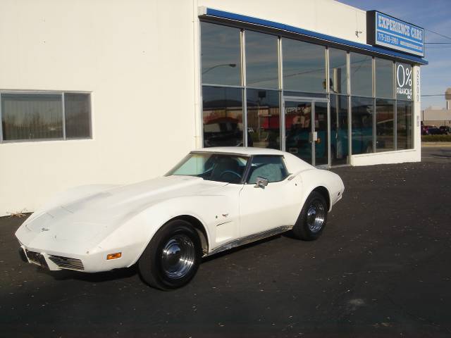 1976 CHEVROLET CORVETTE COUPE white all power equipment on this vehicle is in working order  this