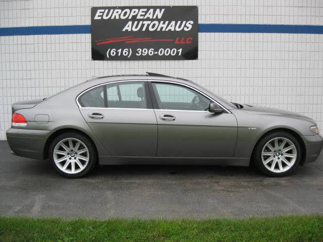 2002 BMW 7 series