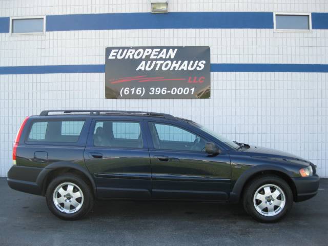 2001 Volvo V70 XC