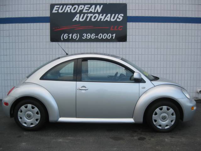 2000 Volkswagen New Beetle