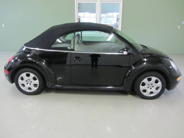 2003 Volkswagen New Beetle
