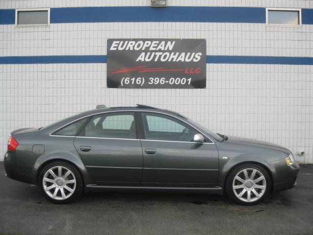 2003 Audi RS6
