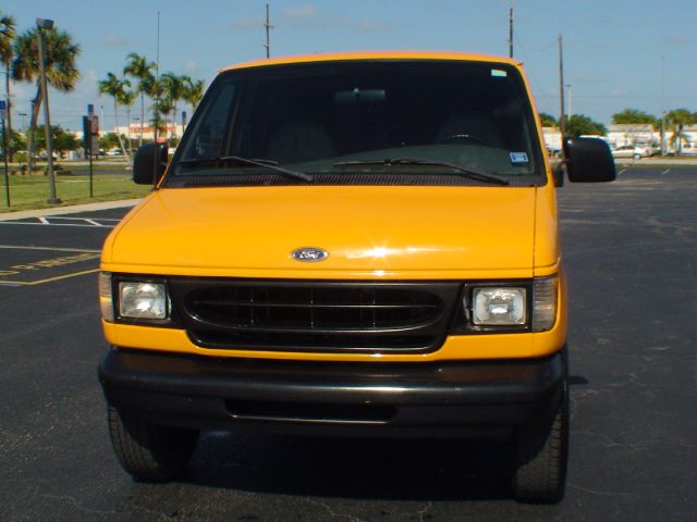 2000 Ford Econoline for sale