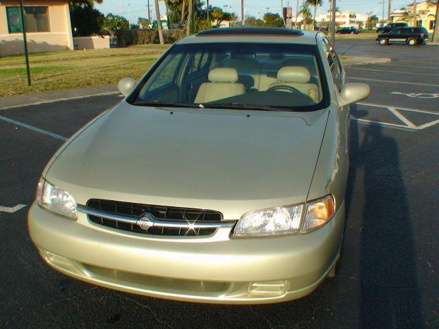 1998 Nissan Altima for sale