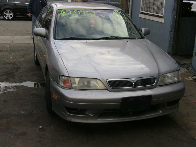 1999 Infiniti G20
