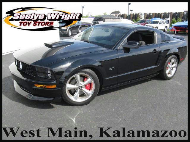 2007 Ford Mustang for sale